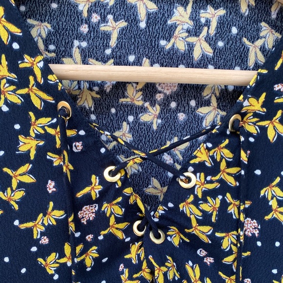 ZARA Black & yellow Floral print blouse Small - Picture 5 of 7